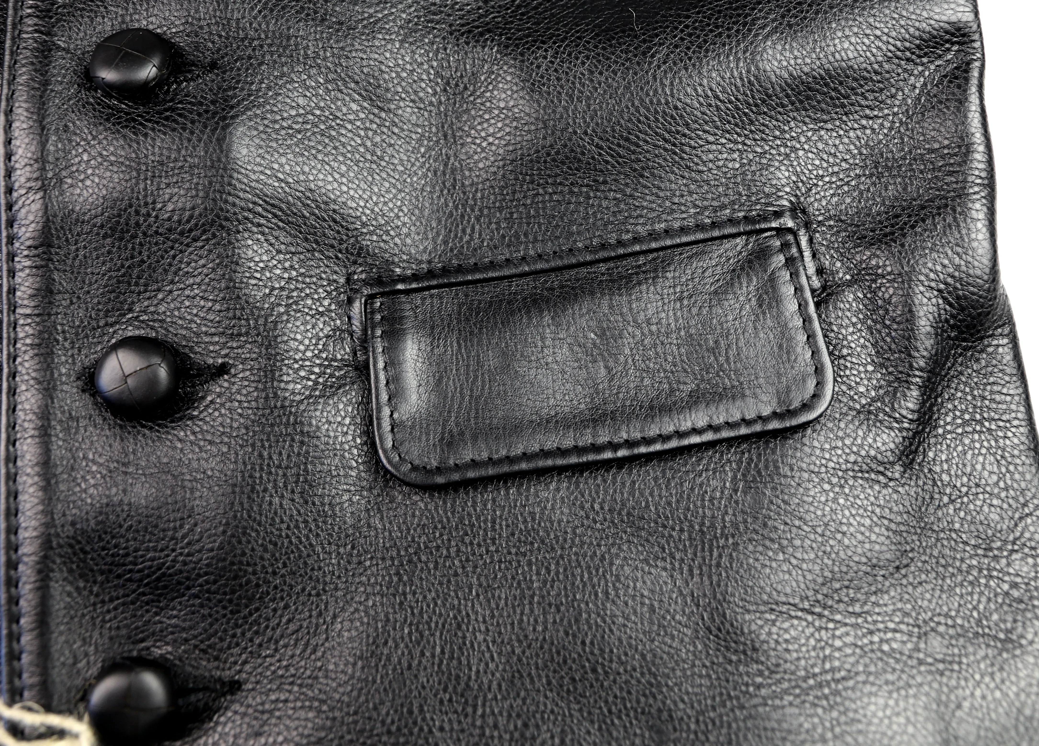 Aero Shackleton, size 42, Black Vicenza Horsehide