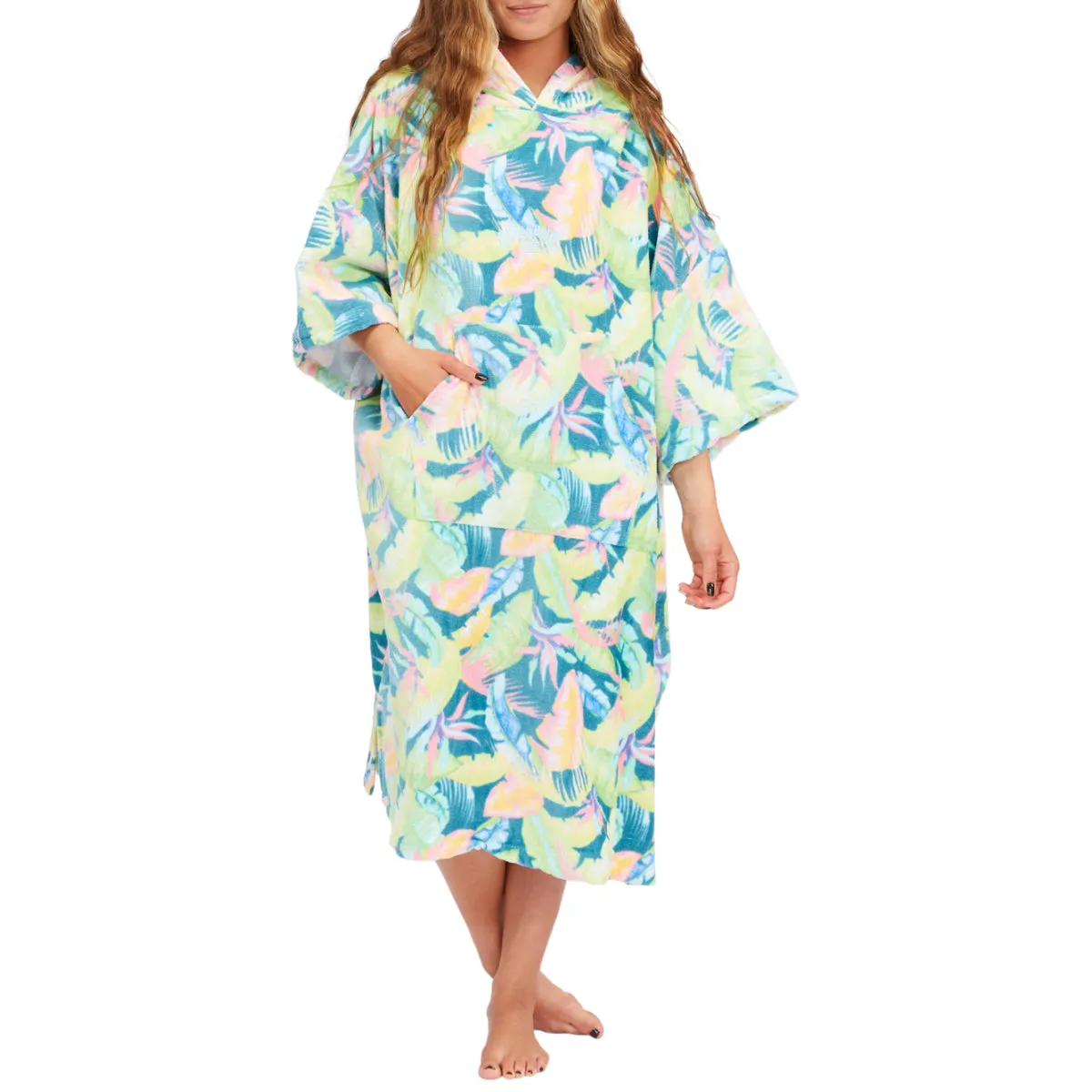 Billabong Women's Hooded Towel Changing Poncho - 2021